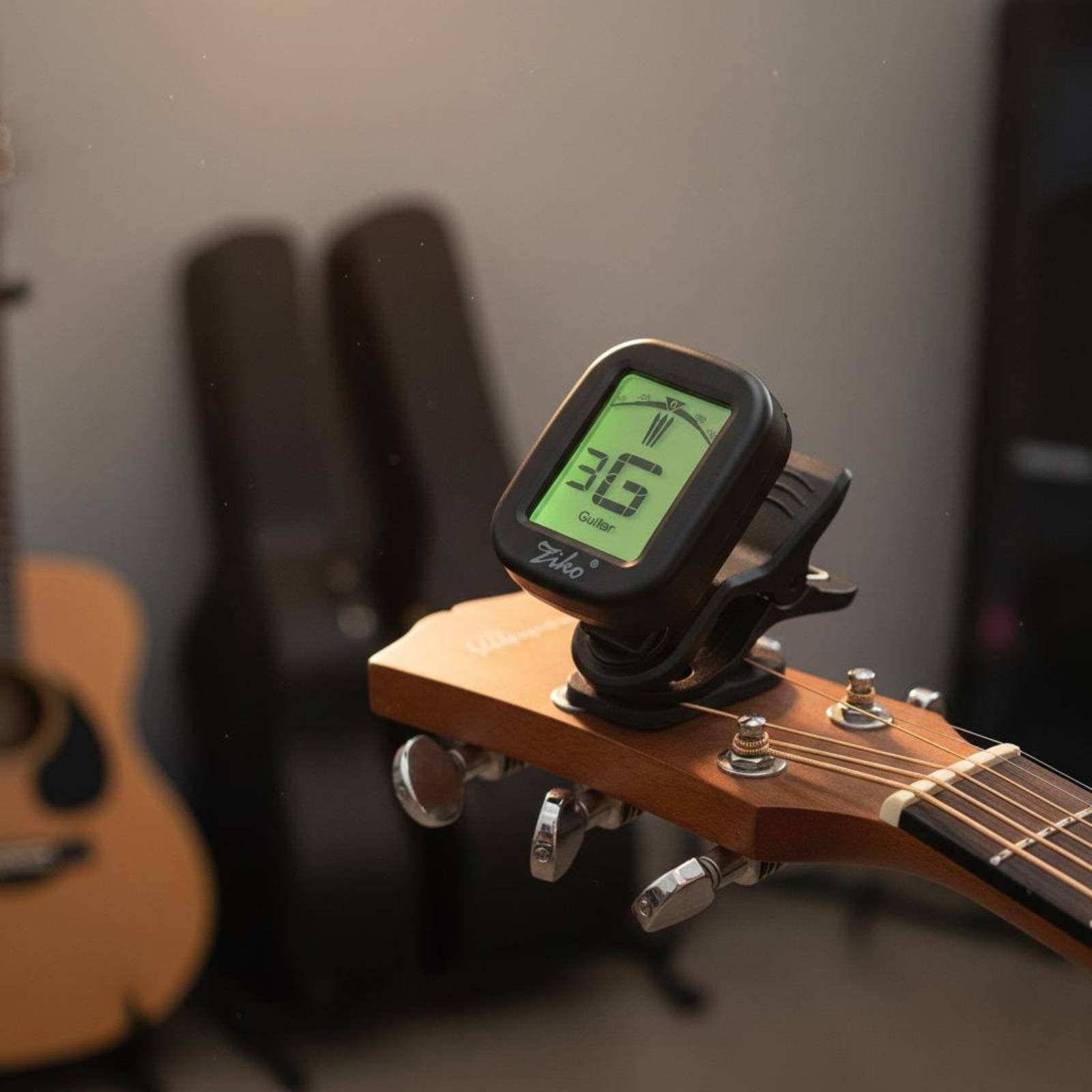 Chromatic Snap-on Tuner Easy t - Guitar Tuner Clip review and price